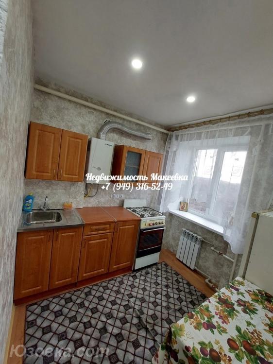 2-комн. квартира, 46 м², вторичка, 4/4 эт.