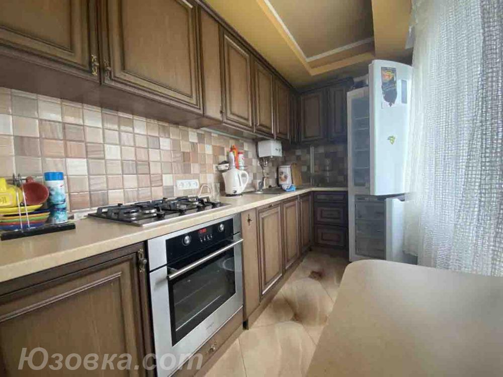 3-комн. квартира, 60 м², вторичка, 5/5 эт., ДОНЕЦК