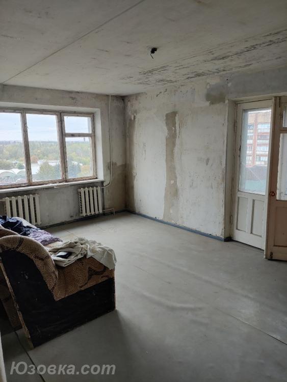 2-комн. квартира, 49 м², вторичка, 8/9 эт., Горловка