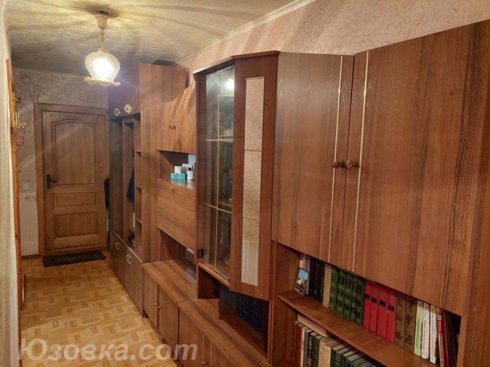 3-комн. квартира, 61 м², вторичка, 3/9 эт., Ясиноватая