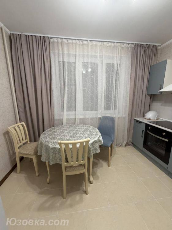 2-комн. квартира, 45м², с мебелью, 2/5 эт., ДОНЕЦК