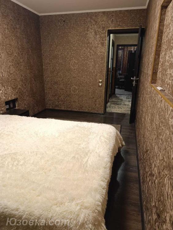 2-комн. квартира, 47м², с мебелью, 2/5 эт., ДОНЕЦК