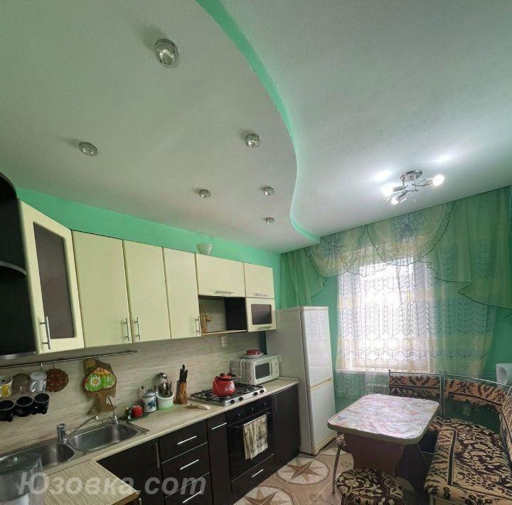 2-комн. квартира, 46м², с мебелью, 2/5 эт., ДОНЕЦК