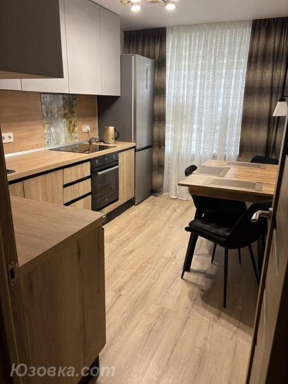 2-комн. квартира, 50м², с мебелью, 2/9 эт., ДОНЕЦК
