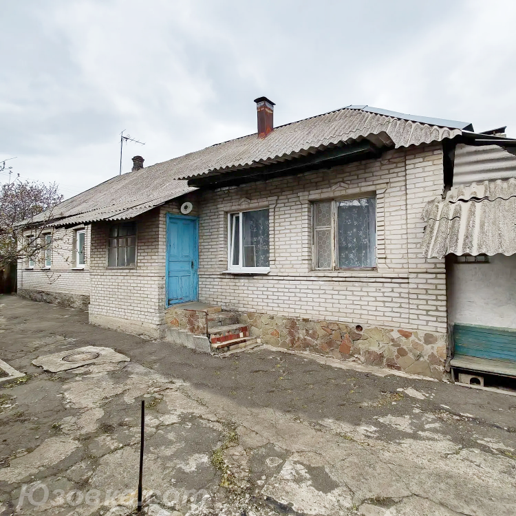 Дом , 95 м², на участке 6,0 сот.