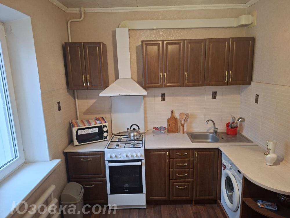 1-комн. квартира, 36 м², вторичка, 2/10 эт., ДОНЕЦК