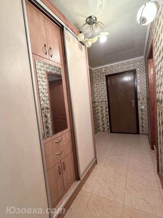 3-комн. квартира, 67 м², вторичка, 1/9 эт.