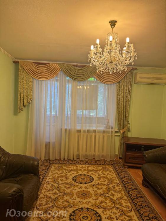 3-комн. квартира, 66 м², вторичка, 2/9 эт., ДОНЕЦК
