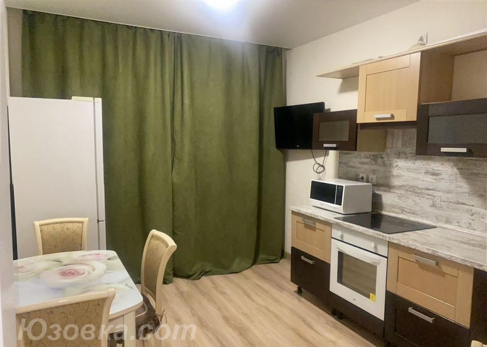 1-комн. квартира, 39м², с мебелью, 4/5 эт., ДОНЕЦК