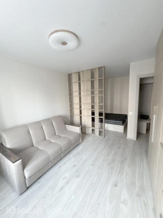 1-комн. квартира, 37м², с мебелью, 4/5 эт.