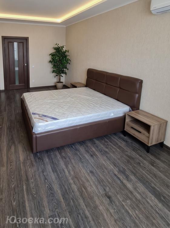 1-комн. квартира, 40м², с мебелью, 1/1 эт.