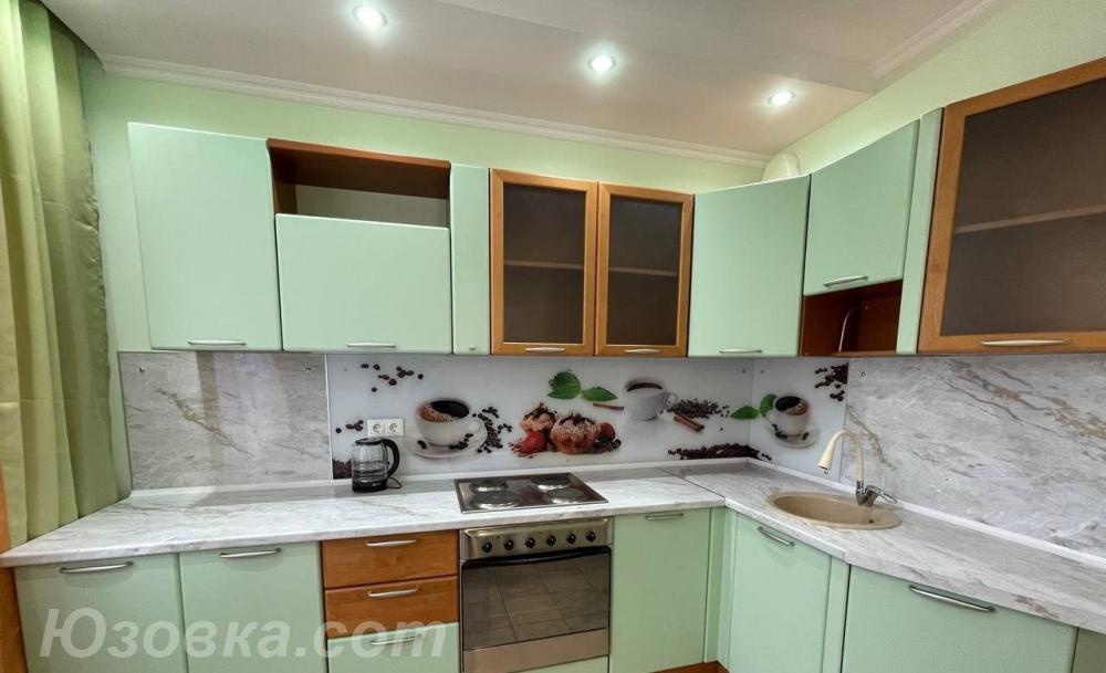 2-комн. квартира, 57м², с мебелью, 6/10 эт., ДОНЕЦК