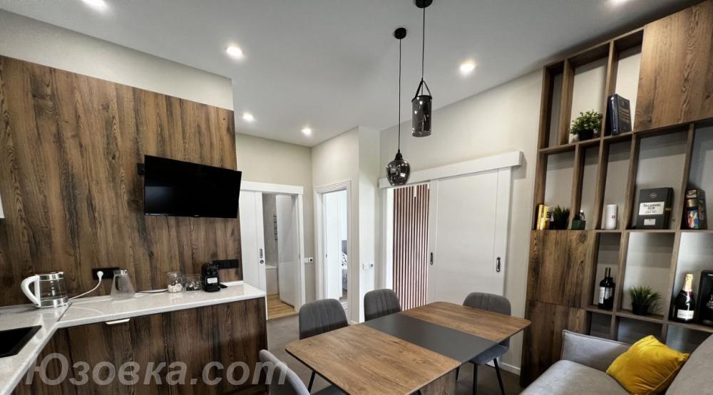 2-комн. квартира, 54м², с мебелью, 2/15 эт., ДОНЕЦК