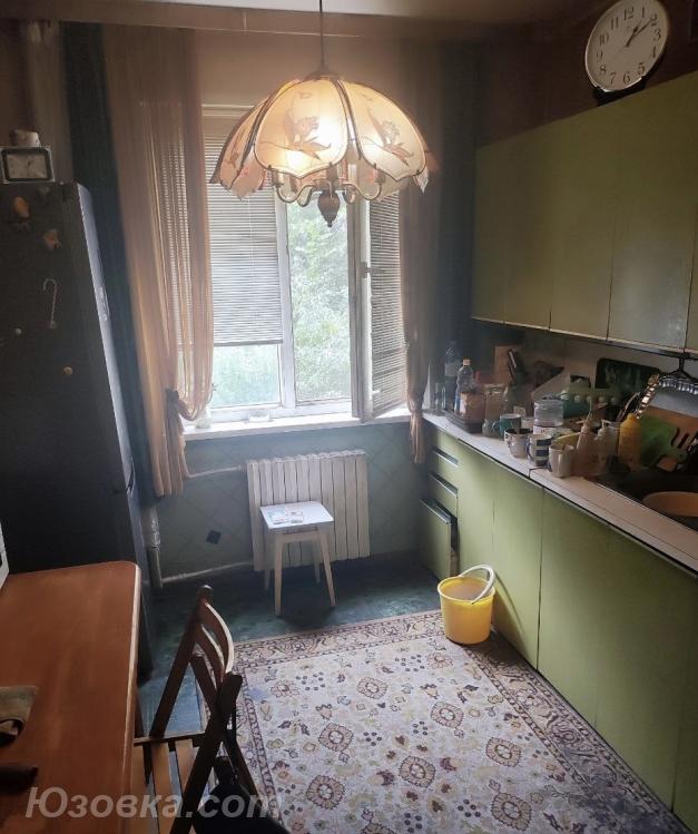 3-комн. квартира, 66 м², вторичка, 4/9 эт., ДОНЕЦК