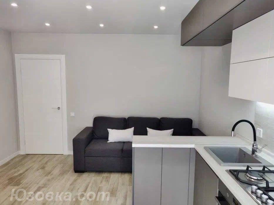 2-комн. квартира, 47м², с мебелью, 3/5 эт., ДОНЕЦК
