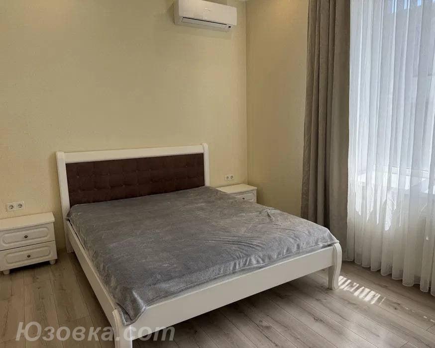 2-комн. квартира, 52м², с мебелью, 4/9 эт., ДОНЕЦК