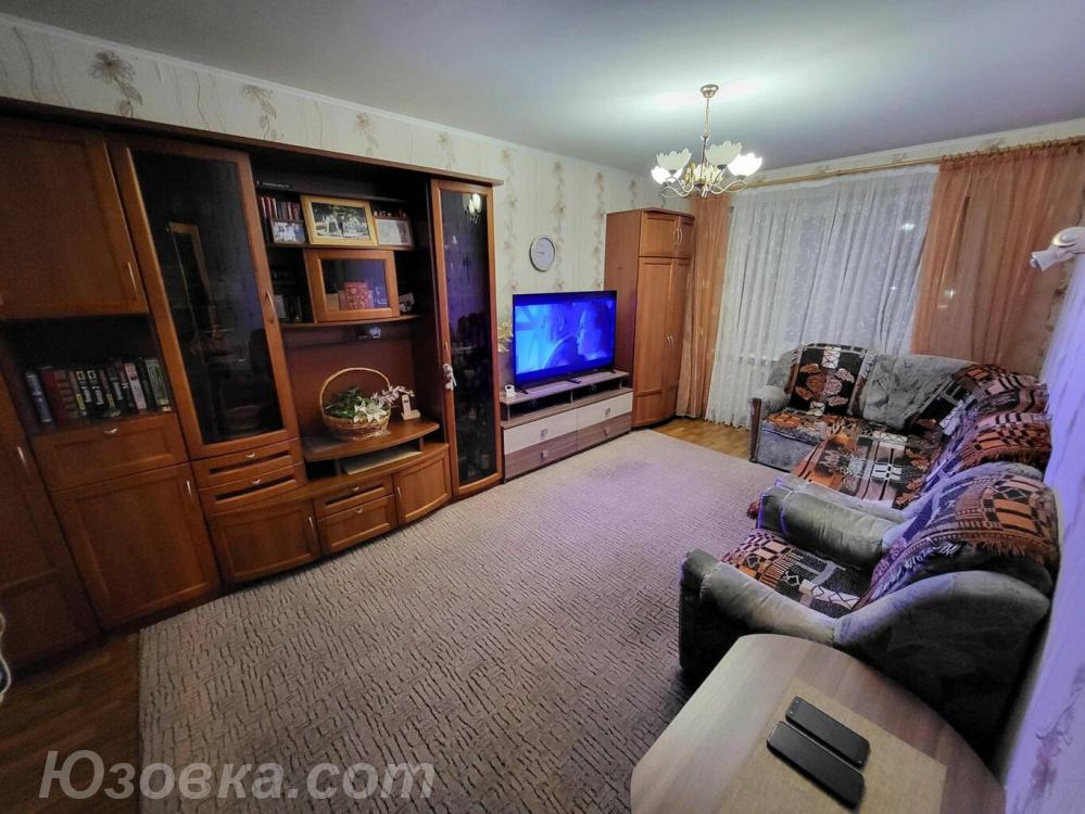 3-комн. квартира, 67м², с мебелью, 9/9 эт., ДОНЕЦК