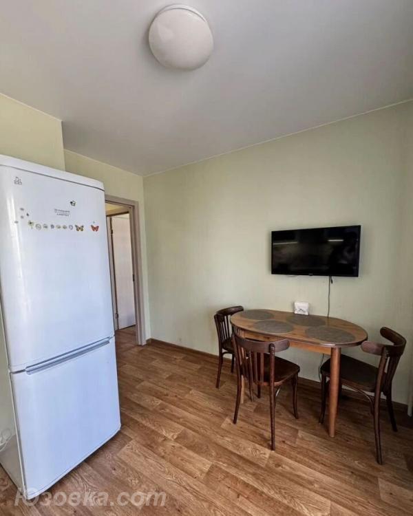 1-комн. квартира, 43м², с мебелью, 3/10 эт.