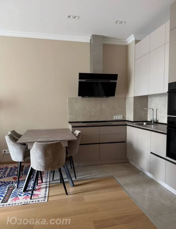 2-комн. квартира, 44м², с мебелью, 2/10 эт.