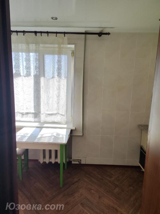 1-комн. квартира, 36 м², вторичка, 8/9 эт.