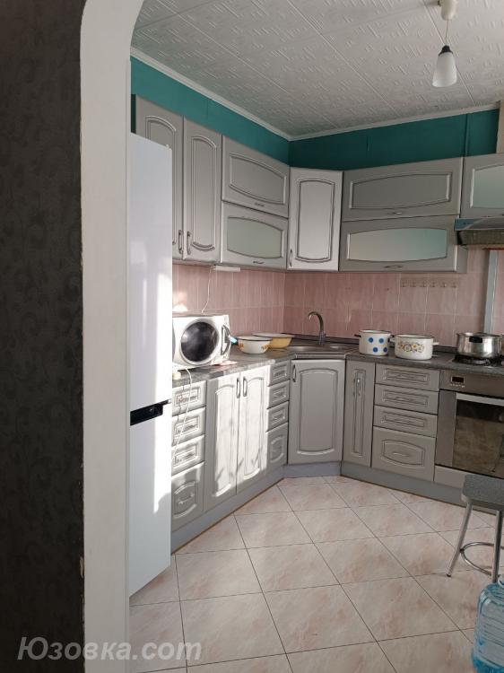 4-комн. квартира, 86 м², вторичка, 7/9 эт., ДОНЕЦК