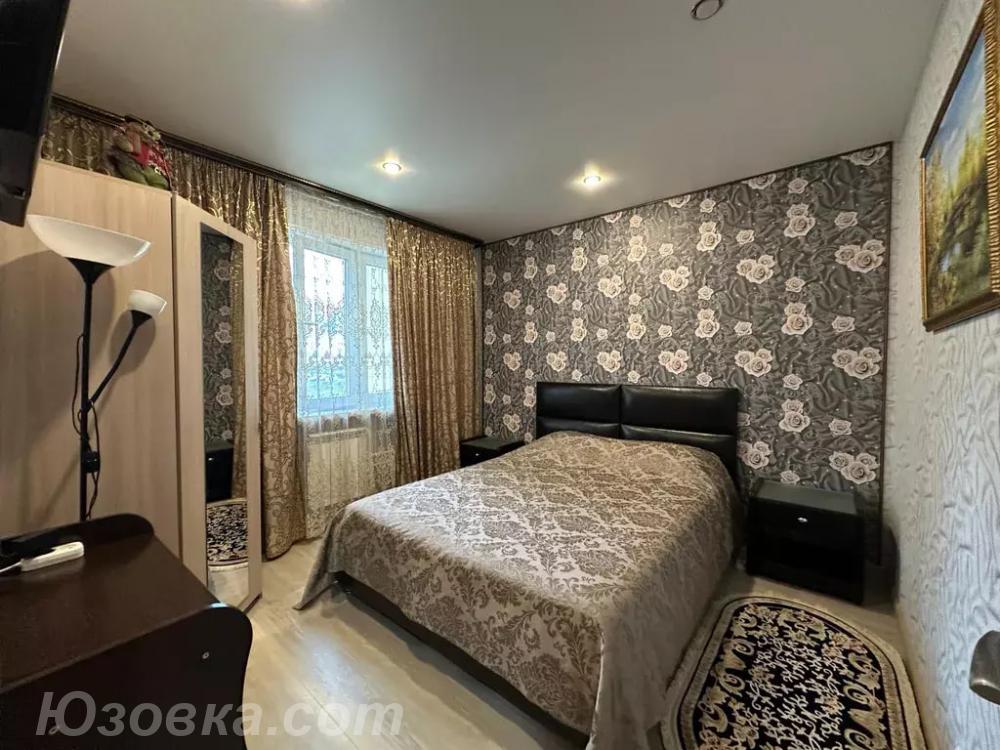 2-комн. квартира, 54м², с мебелью, 3/9 эт., ДОНЕЦК