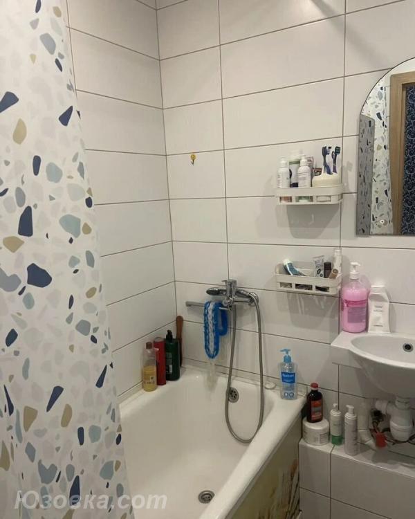 1-комн. квартира, 45м², с мебелью, 1/5 эт., ДОНЕЦК