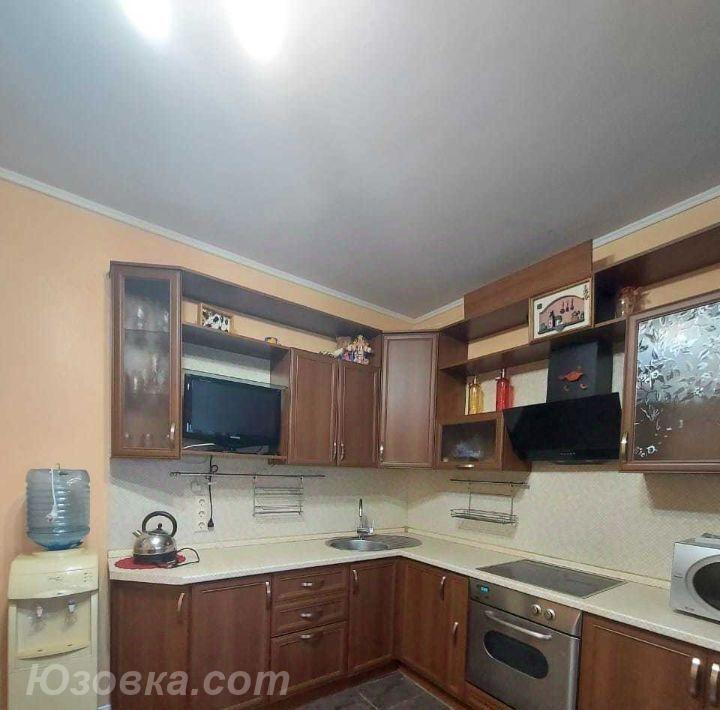 2-комн. квартира, 54м², с мебелью, 4/9 эт., ДОНЕЦК