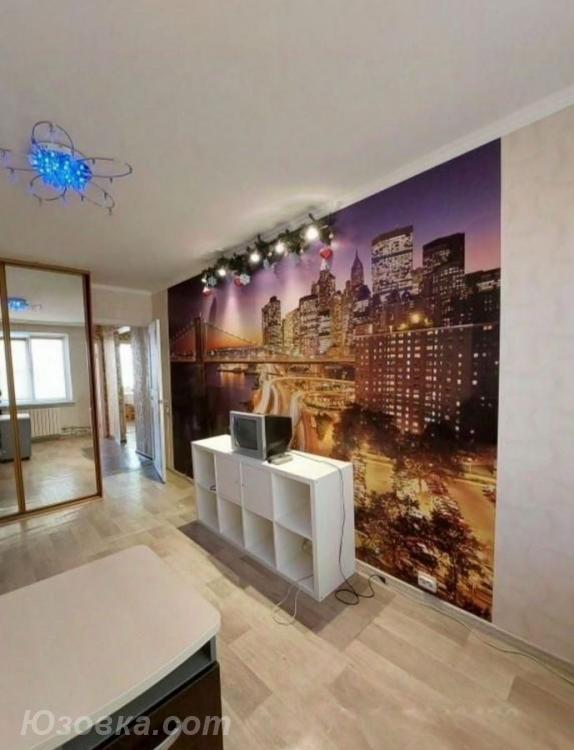 2-комн. квартира, 53м², с мебелью, 5/5 эт., ДОНЕЦК