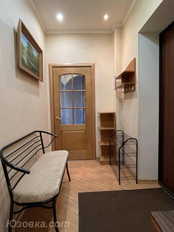 2-комн. квартира, 48м², с мебелью, 4/5 эт., ДОНЕЦК