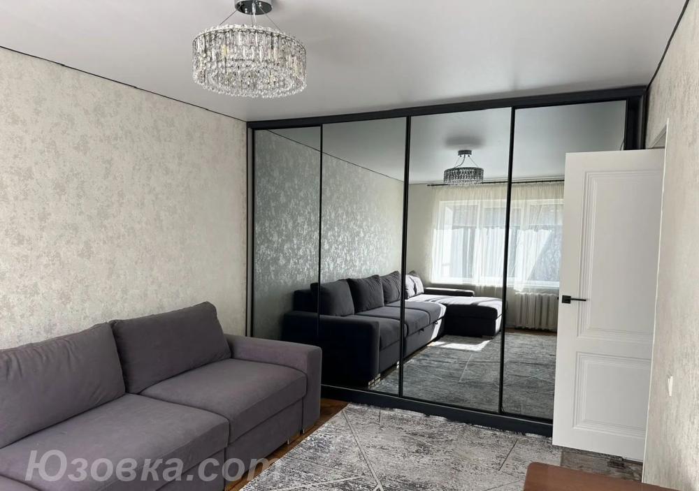 1-комн. квартира, 35м², с мебелью, 4/5 эт., ДОНЕЦК
