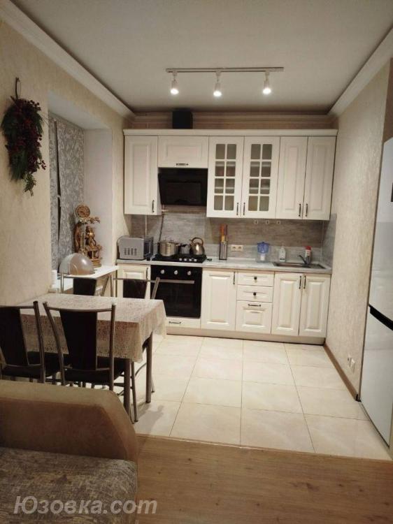 2-комн. квартира, 76м², мебель частично, 5/5 эт., ДОНЕЦК