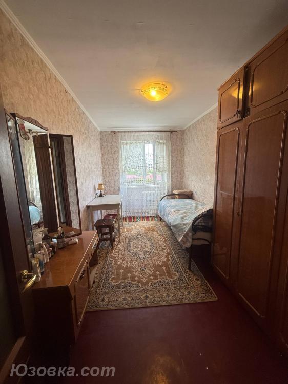 2-комн. квартира, 50 м², вторичка, 8/9 эт., ДОНЕЦК