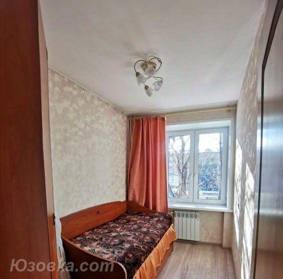2-комн. квартира, 32м², с мебелью, 5/15 эт., ДОНЕЦК