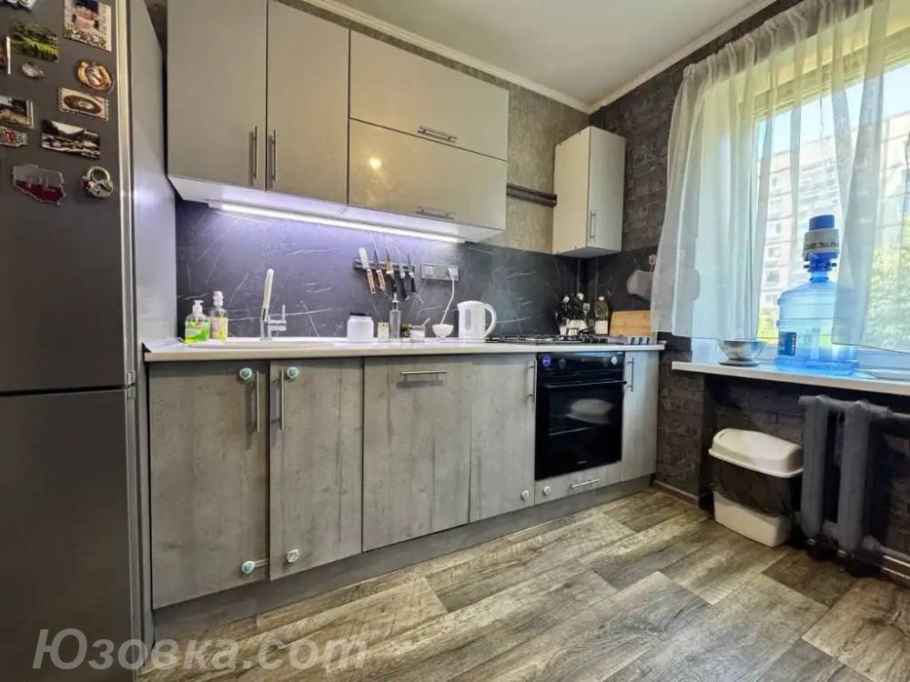 2-комн. квартира, 49м², с мебелью, 3/5 эт., ДОНЕЦК