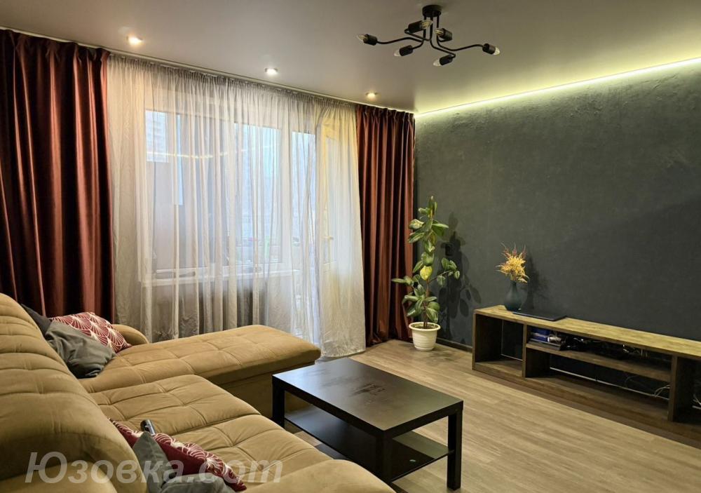 2-комн. квартира, 52м², с мебелью, 3/9 эт., ДОНЕЦК
