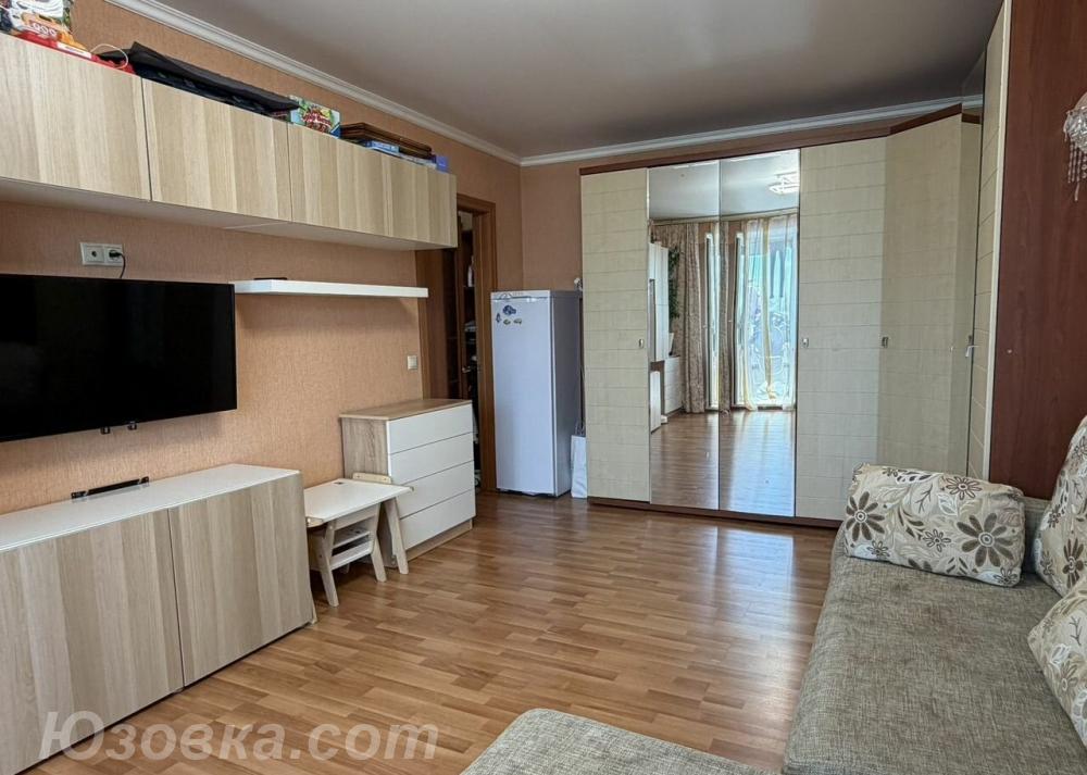 2-комн. квартира, 53м², с мебелью, 4/9 эт., ДОНЕЦК
