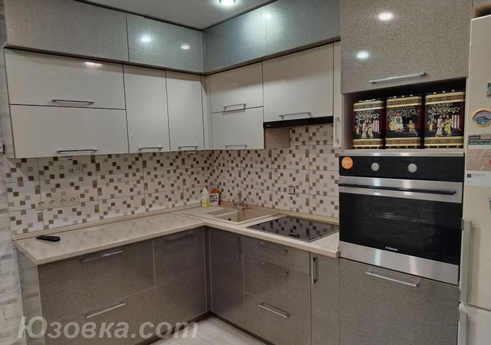 2-комн. квартира, 55м², с мебелью, 3/14 эт., ДОНЕЦК