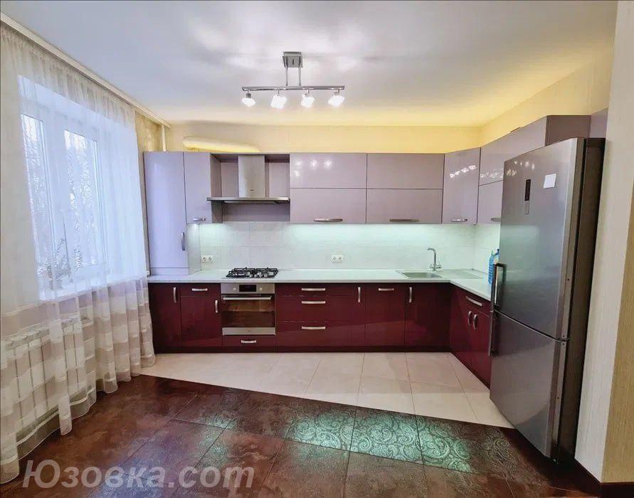 2-комн. квартира, 50м², с мебелью, 2/5 эт., ДОНЕЦК