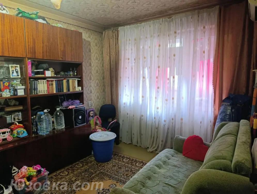 2-комн. квартира, 50 м², вторичка, 1/9 эт., ДОНЕЦК