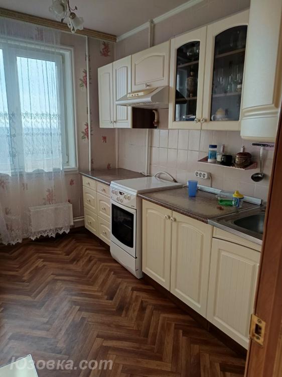 3-комн. квартира, 58 м², вторичка, 4/5 эт., Зугрэс
