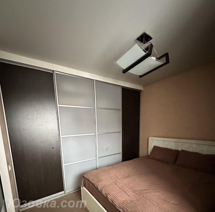 3-комн. квартира, 70м², с мебелью, 4/5 эт., ДОНЕЦК