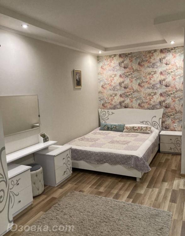 2-комн. квартира, 49м², с мебелью, 4/9 эт., ДОНЕЦК