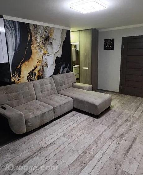 1-комн. квартира, 38м², с мебелью, 4/9 эт., ДОНЕЦК