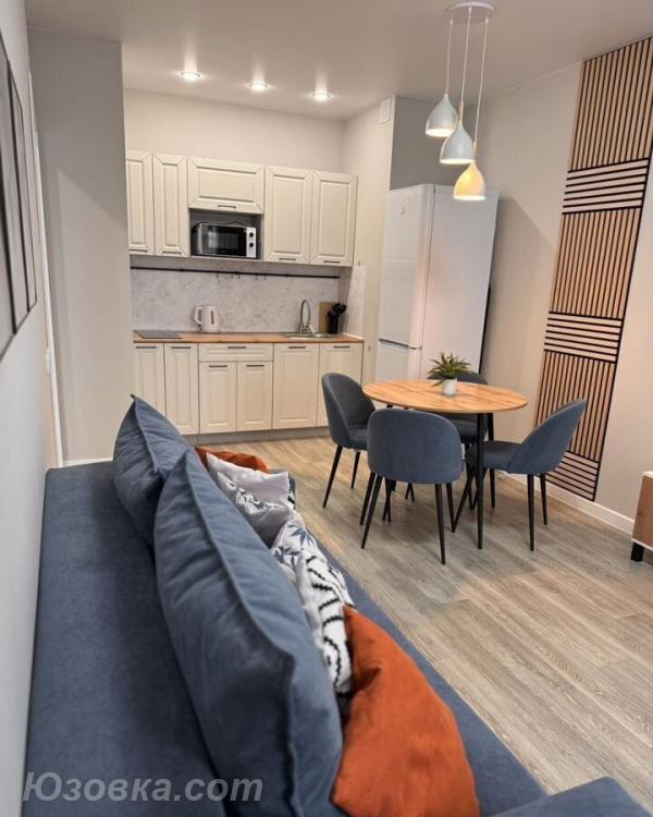 1-комн. квартира, 38м², с мебелью, 8/10 эт., ДОНЕЦК