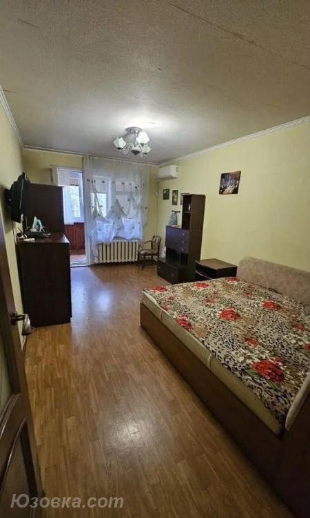 1-комн. квартира, 31м², с мебелью, 4/9 эт., ДОНЕЦК