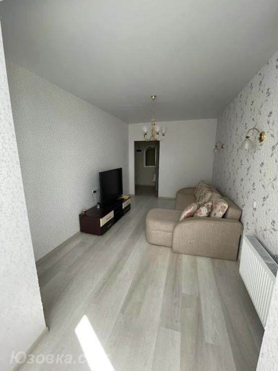 2-комн. квартира, 52м², с мебелью, 4/9 эт., ДОНЕЦК