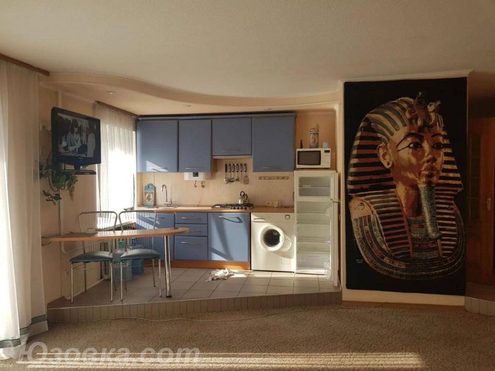 студия квартира, 46 м², вторичка, 3/5 эт., ДОНЕЦК