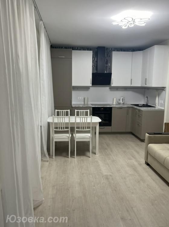 2-комн. квартира, 44м², с мебелью, 3/9 эт., ДОНЕЦК