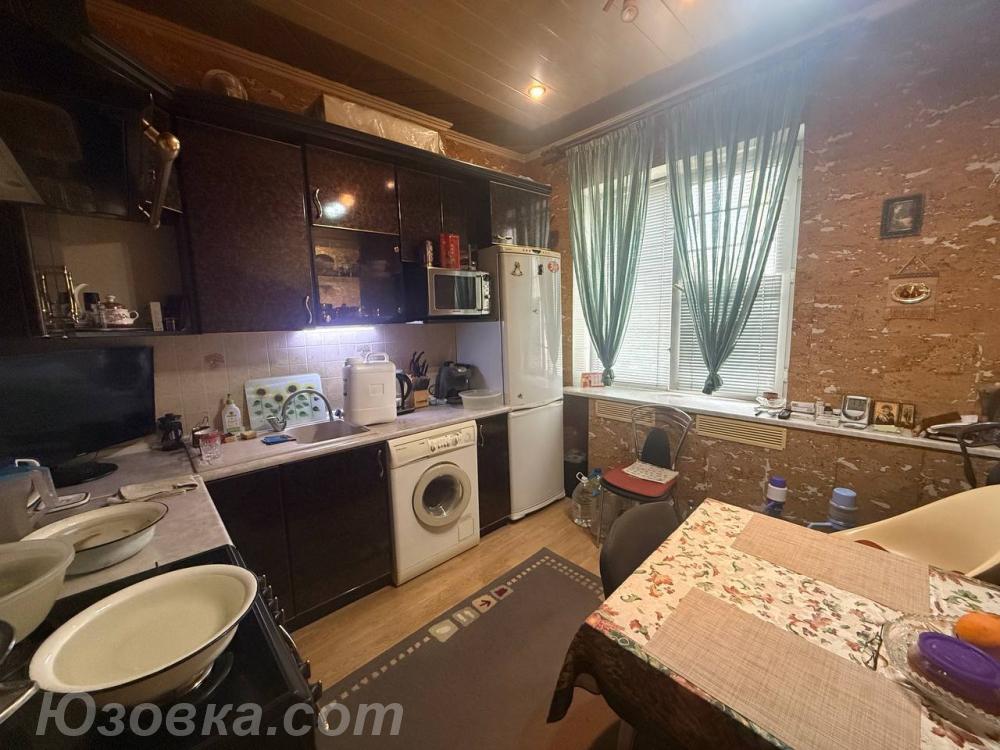 3-комн. квартира, 76 м², вторичка, 5/5 эт., ДОНЕЦК